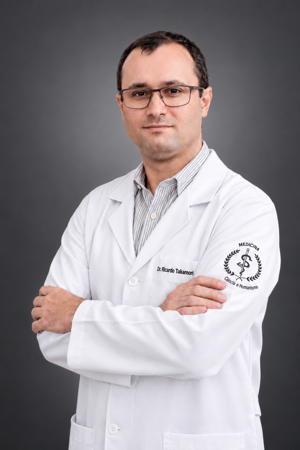 Dr. Ricardo Takamori
